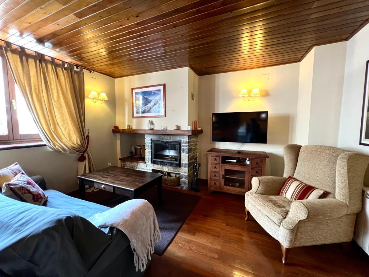Cal Berg - Apartamento Garos Appartamento Esterno foto