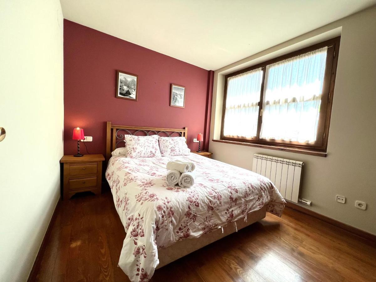Cal Berg - Apartamento Garos Appartamento Esterno foto